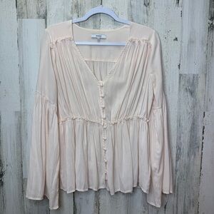 Ro + De Soft Pink Blush Button-Front Peasant Top